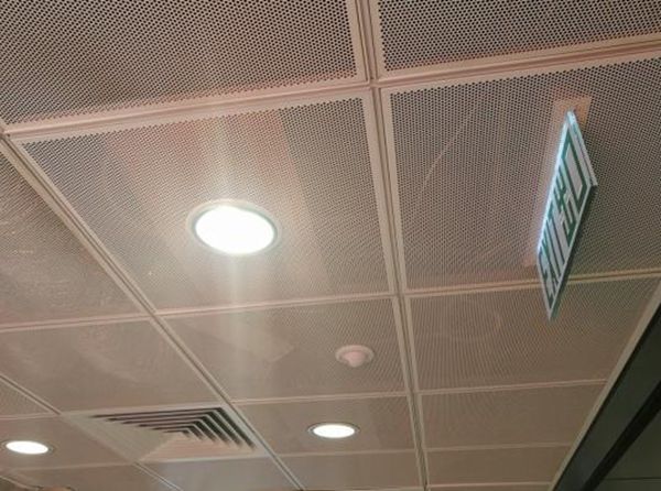 Lay in metal ceiling/aluminum ceiling tile at HKIA2